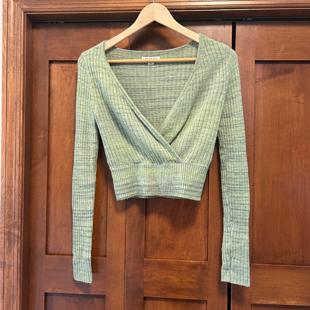 American Eagle Women's V Neck Ribbed Crop Sweater Cross Wrap Green Sz Small LN